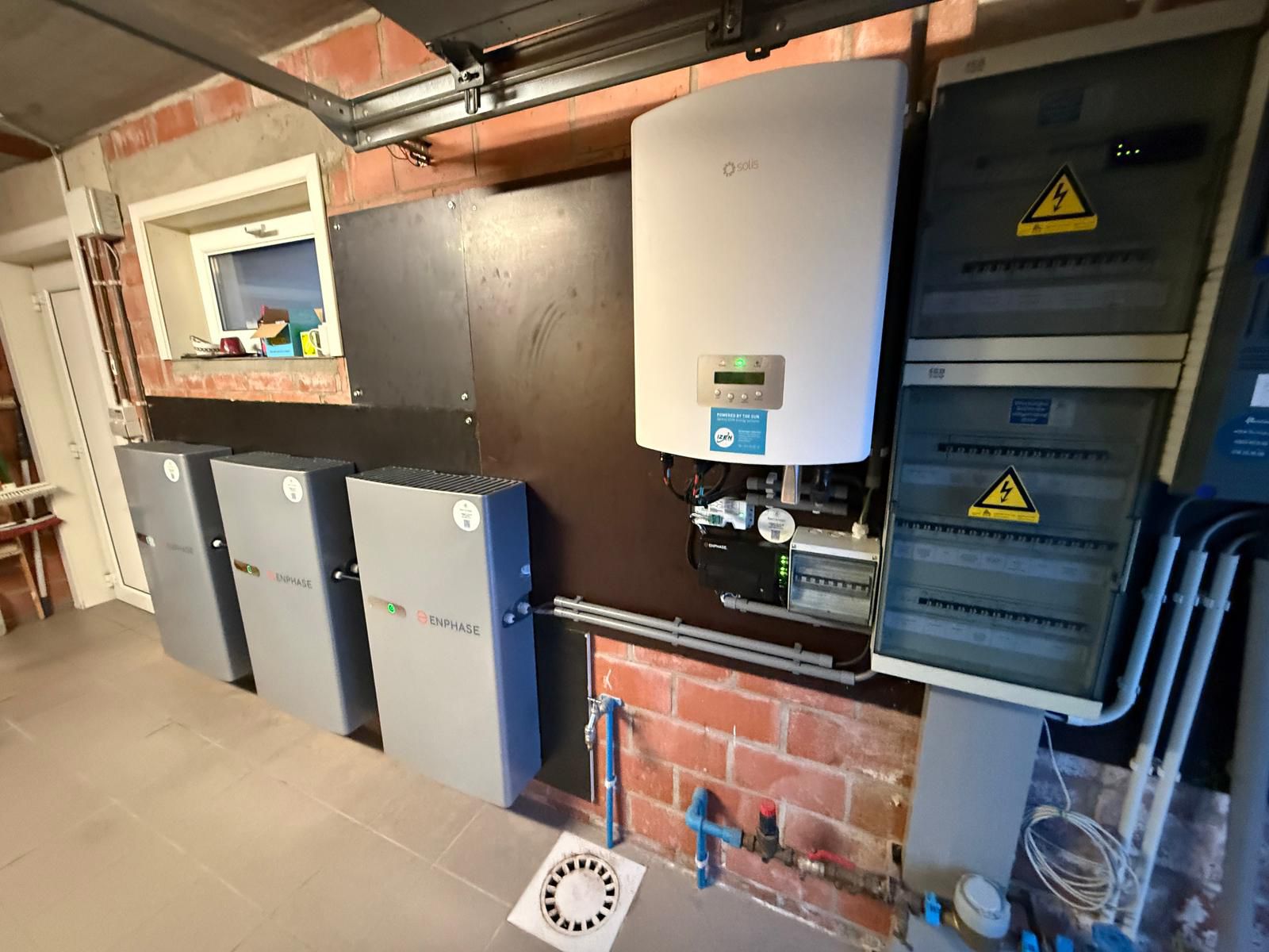 Solis Omvormer Enphase Iq Thuisbatterij.