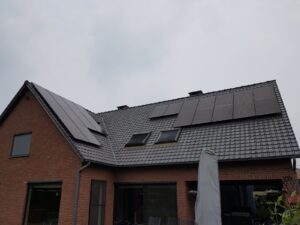 zonnepanelen-installatie-09